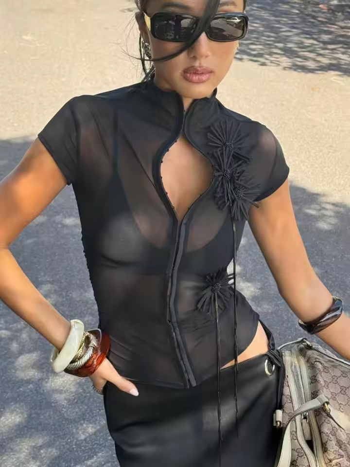 Tee shirt mesh a fleur